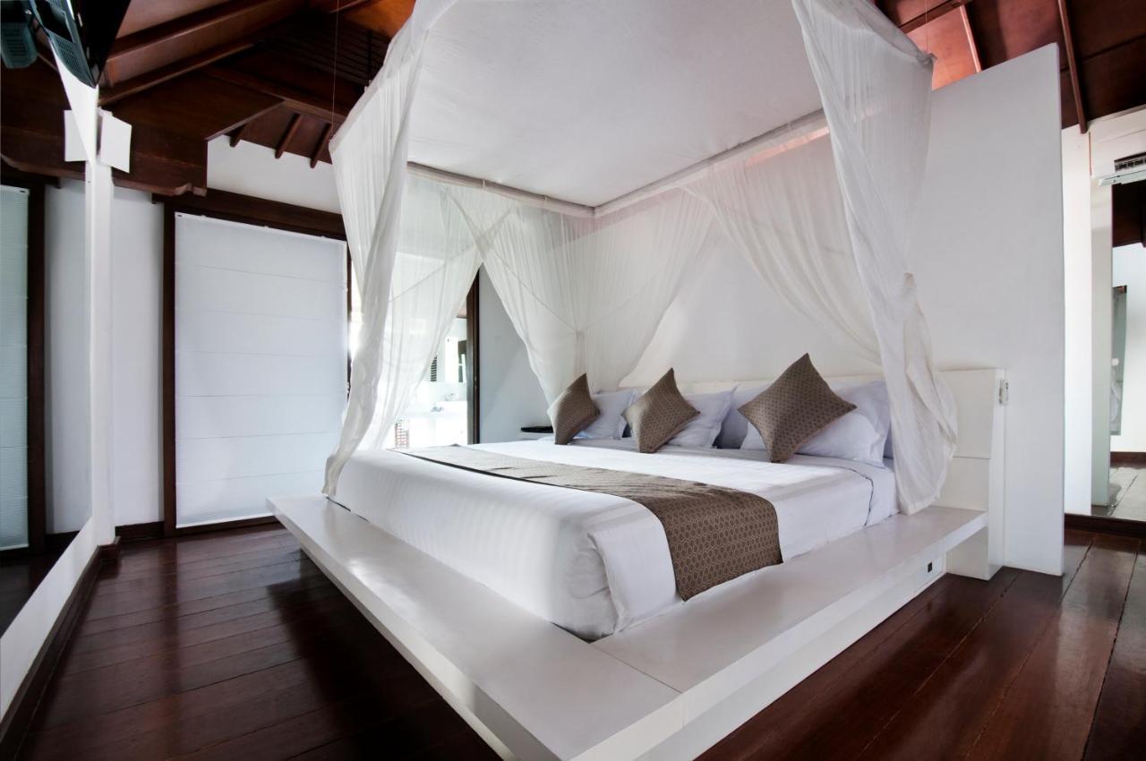 Villa 5br Sabtu - Minggu Seminyak (Bali)