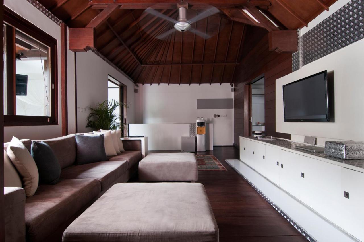 5br Sabtu - Minggu Seminyak (Bali)