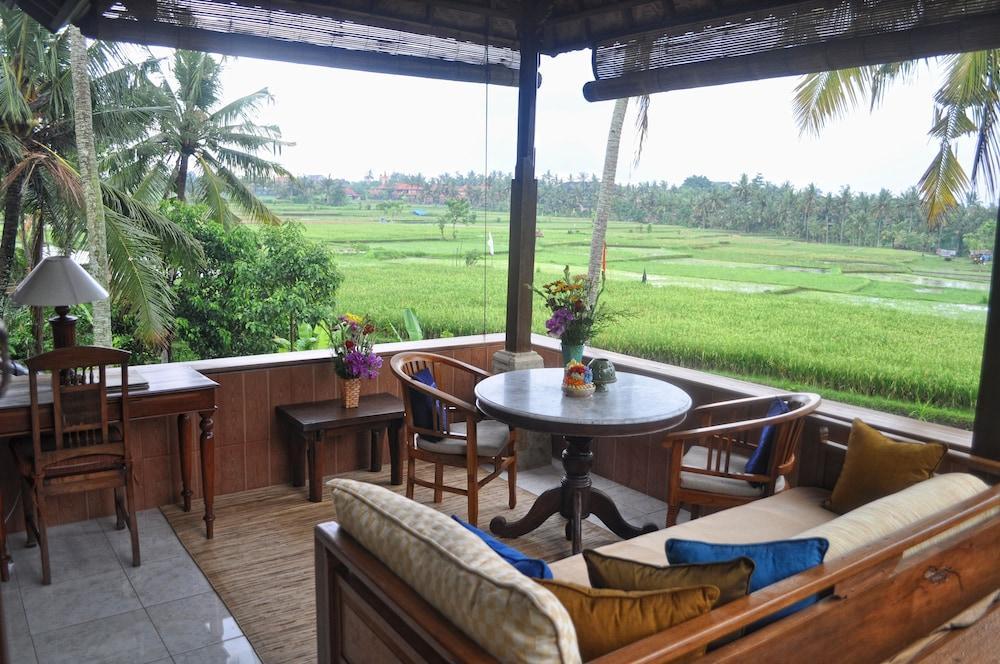 Alam Jiwa Resor 4*