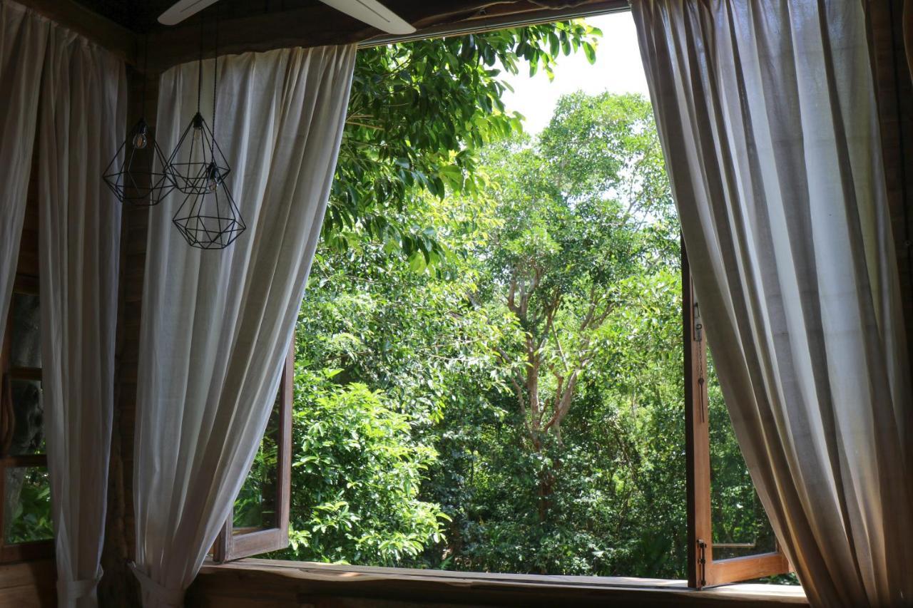 Lodge Roots Tree House Uluwatu (Bali)