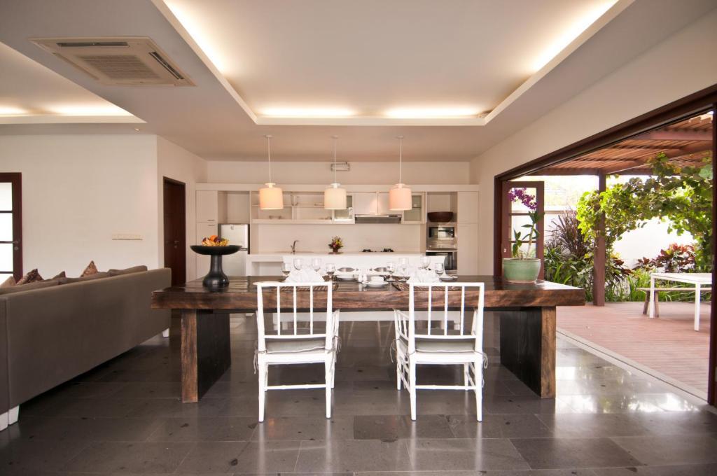 Nunia Boutique Villa