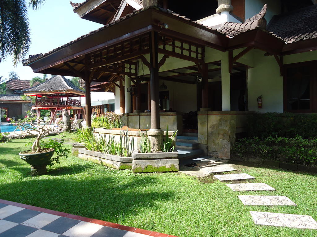 Ananda 3* Seminyak (Bali)