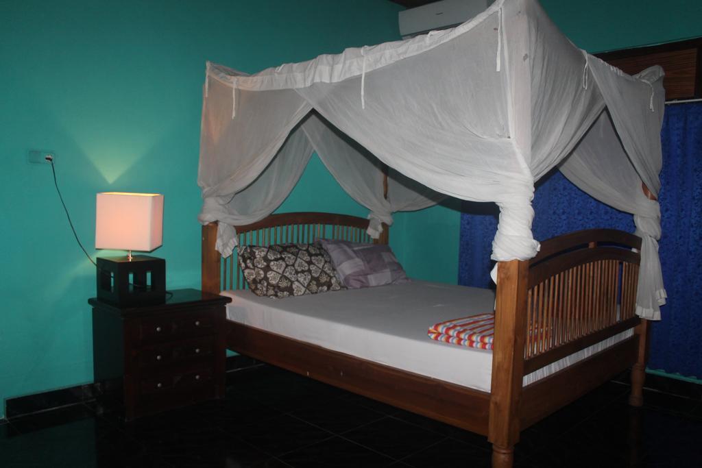 Rona Guest house 2*