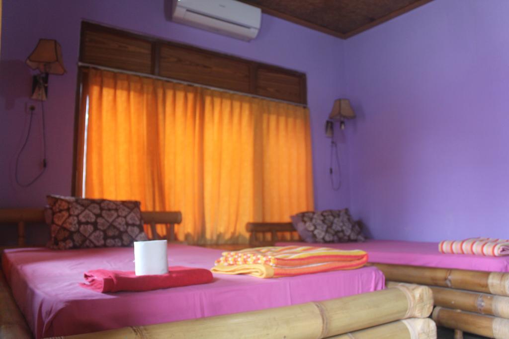 Rona Guest house