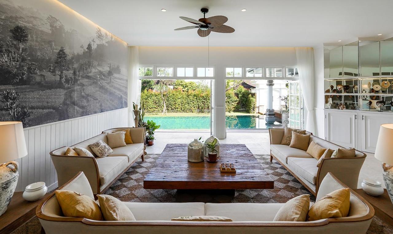 Villa Symphony White By Balisuperhost