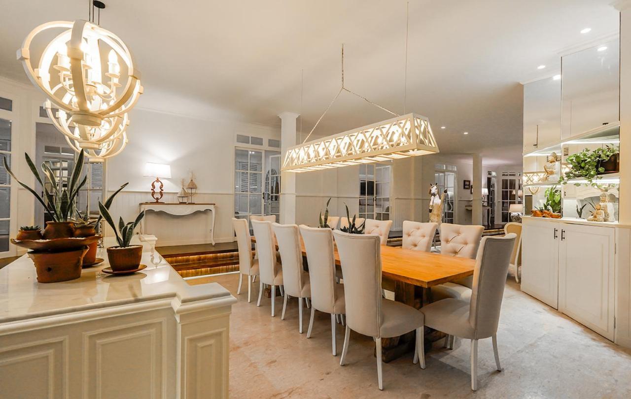 Symphony White By Balisuperhost Villa *