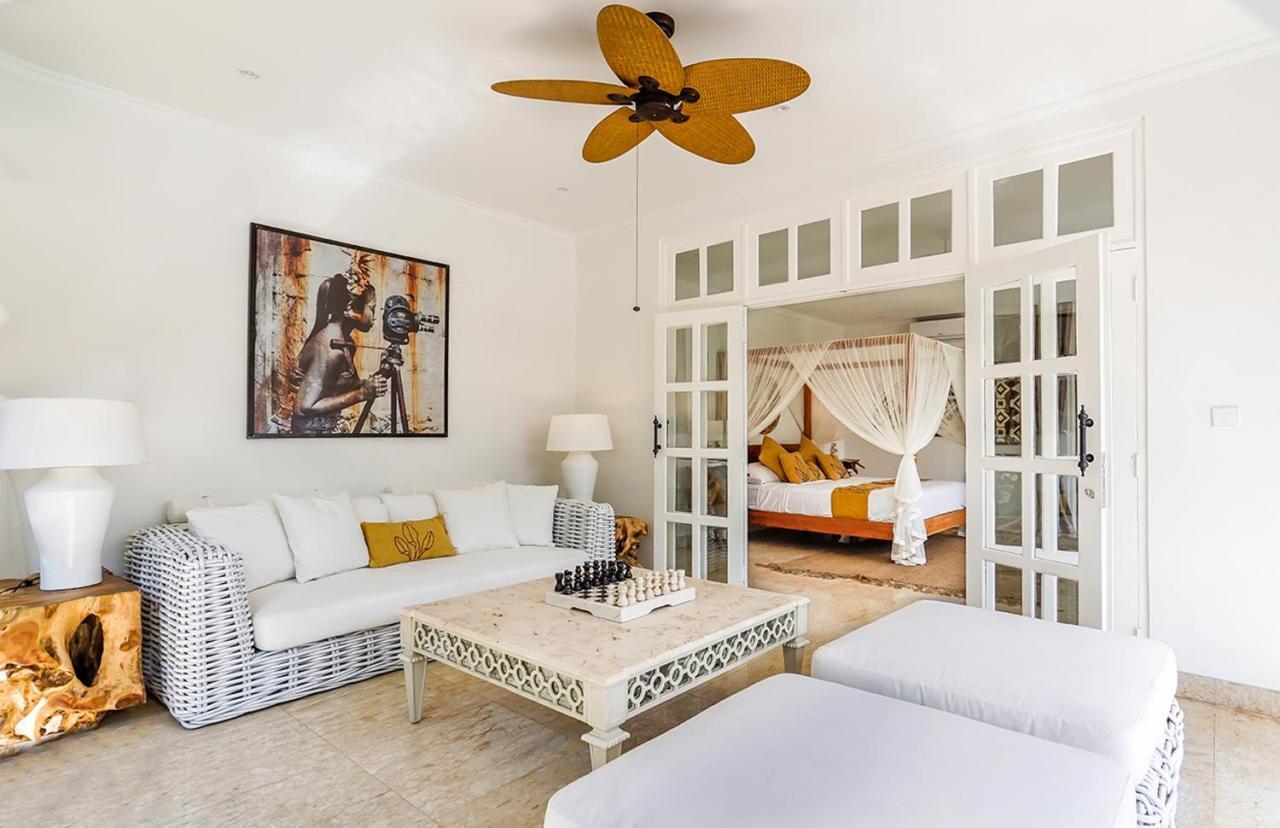 Symphony White By Balisuperhost Villa