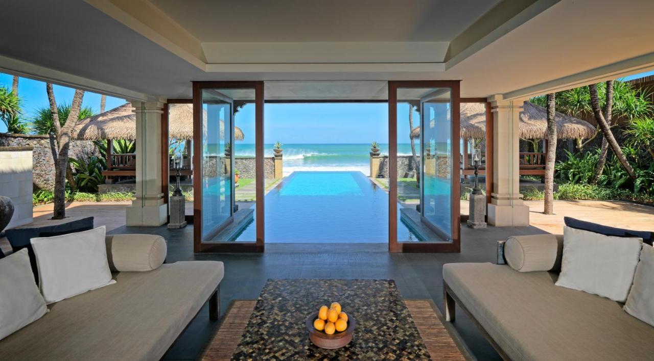 Resort The Legian Seminyak, Bali 5*