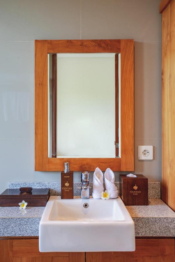 Yanyan Resort 4*