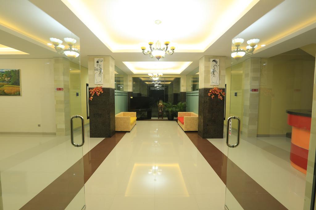 Bali Mega Hotel 3*