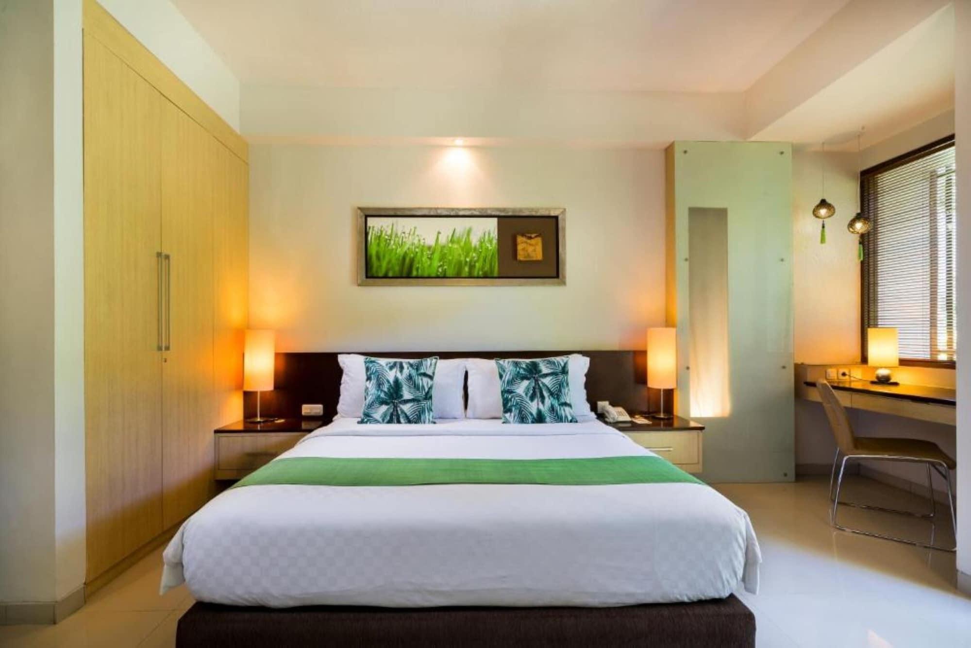 Kokonut Seminyak 4*