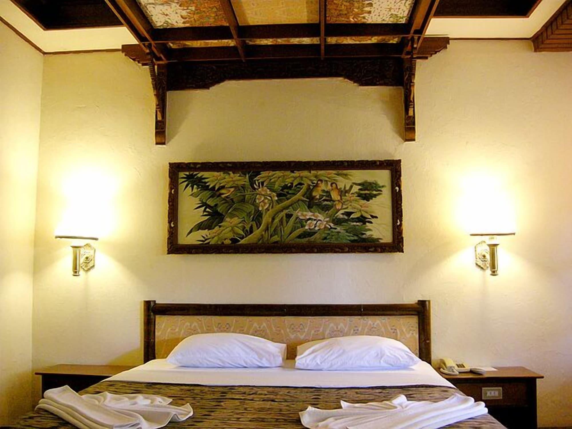 Bali Segara Hotel 2*