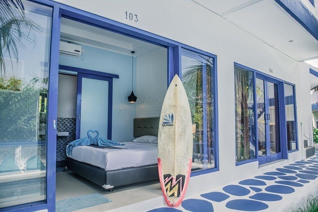 Bombora Surf Camp * Uluwatu (Bali)