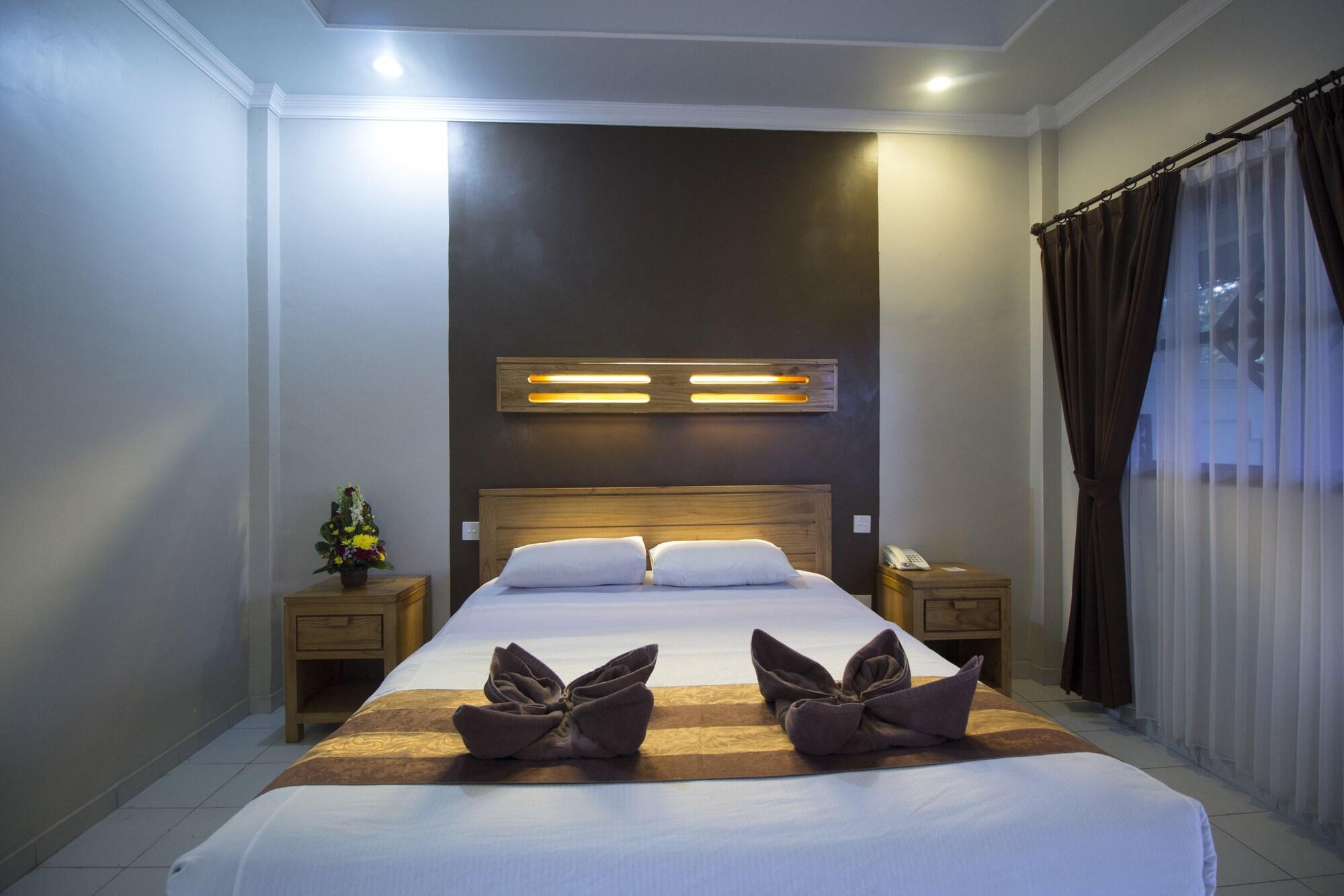 Bakung Sari Hotel 3*