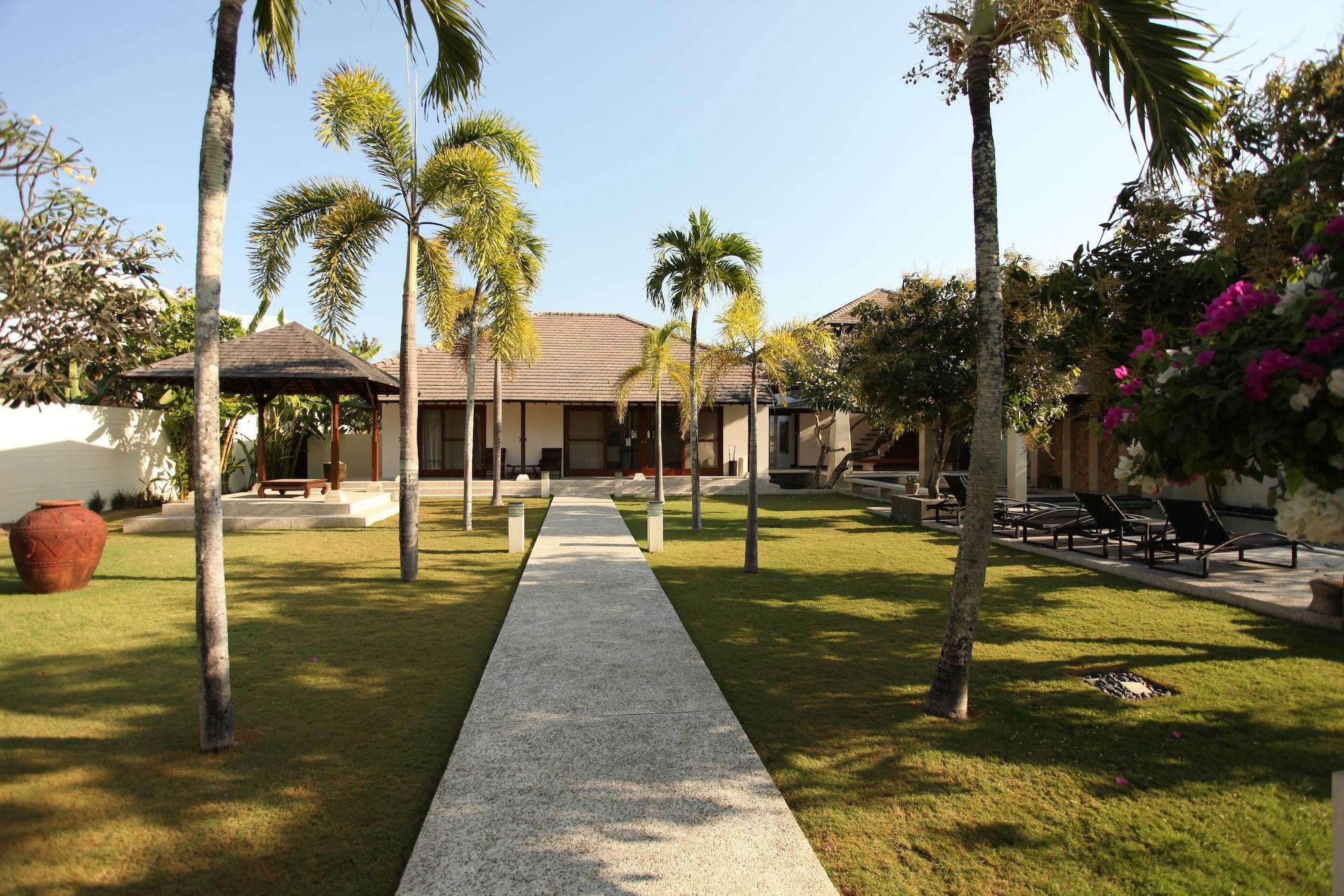 Holiday park The Wangsa Benoa 4*