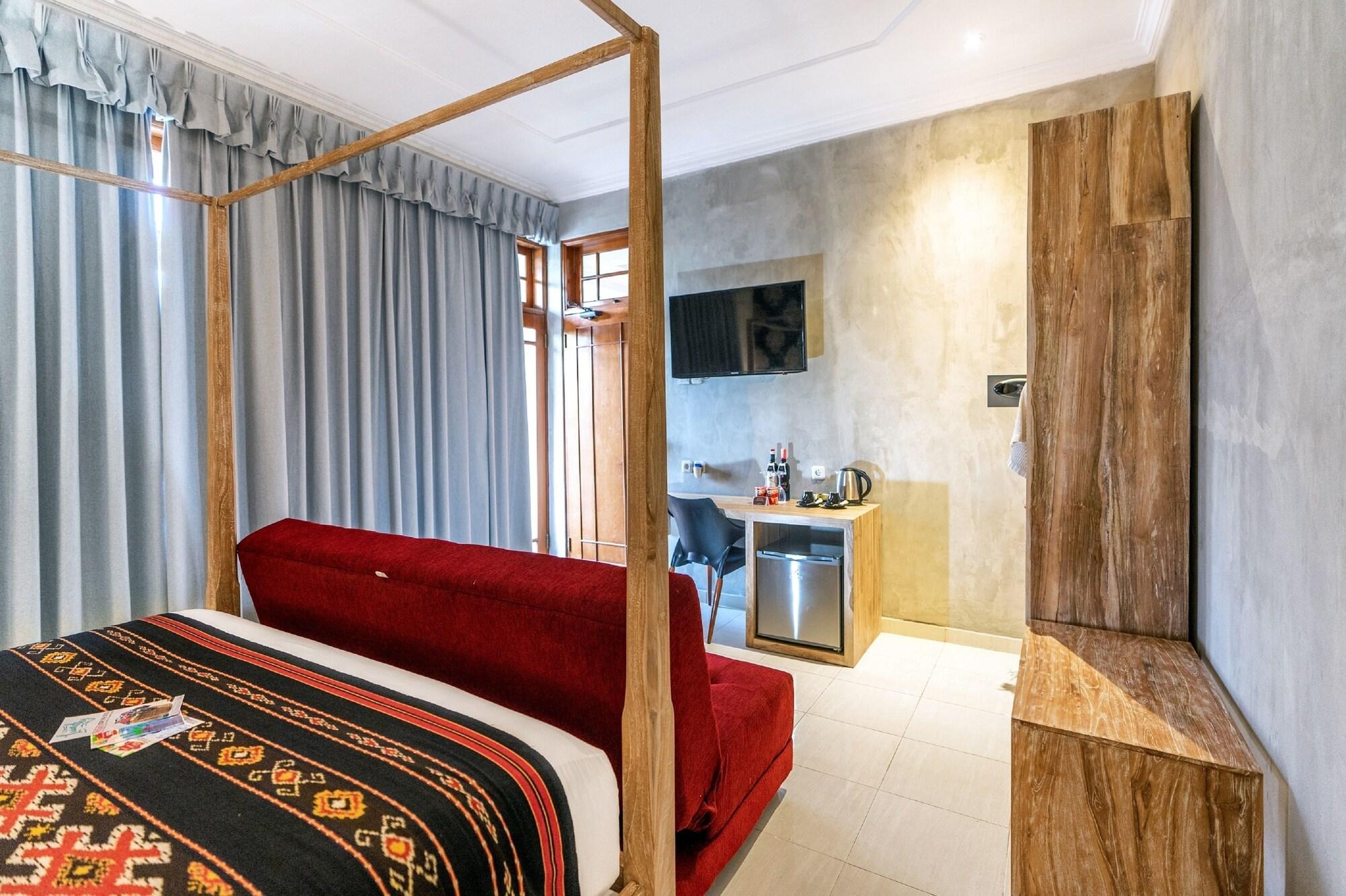 Resort 18 Loft At Kuta 4*