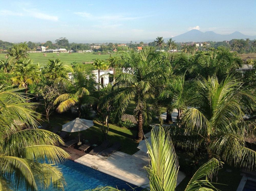 Seminyak Garden Hotel 3*