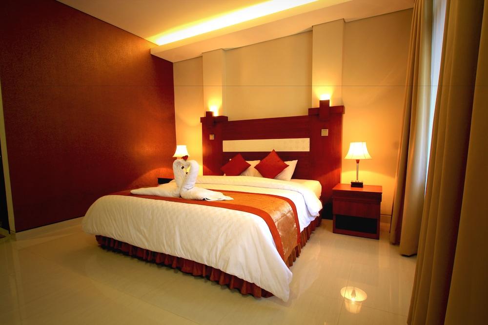 Jesens Ii Hotel