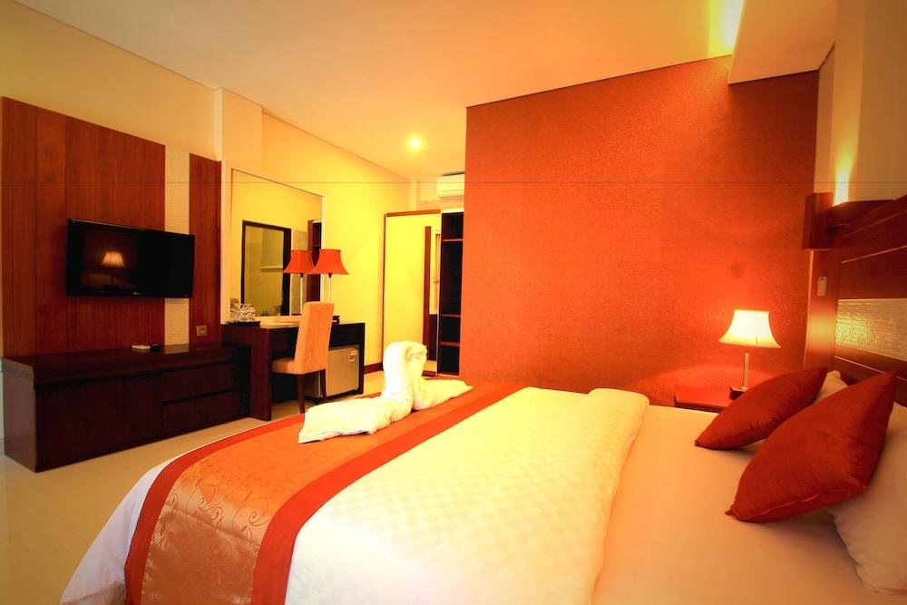 Jesens Ii Hotel