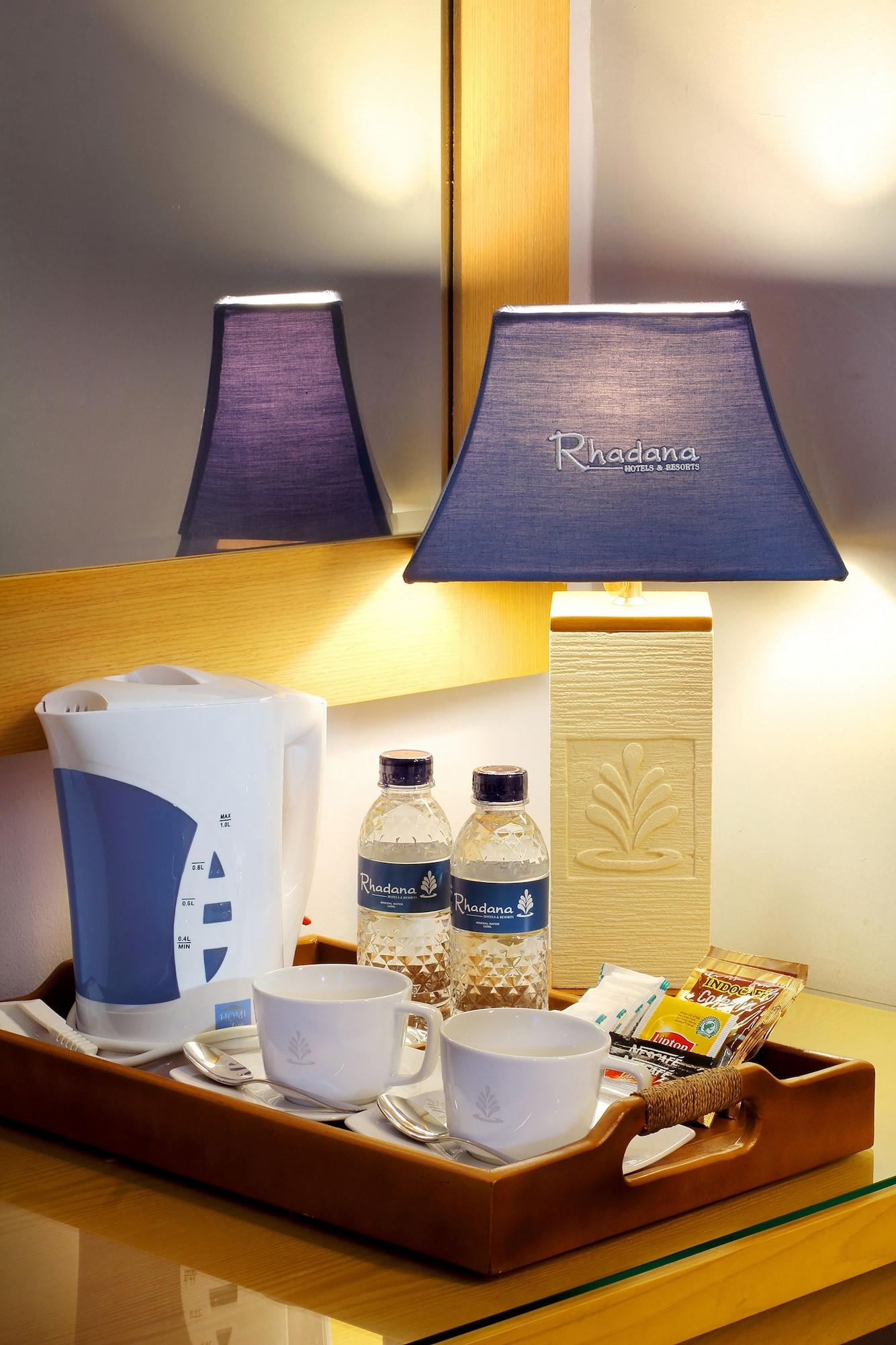 Hotel Rhadana