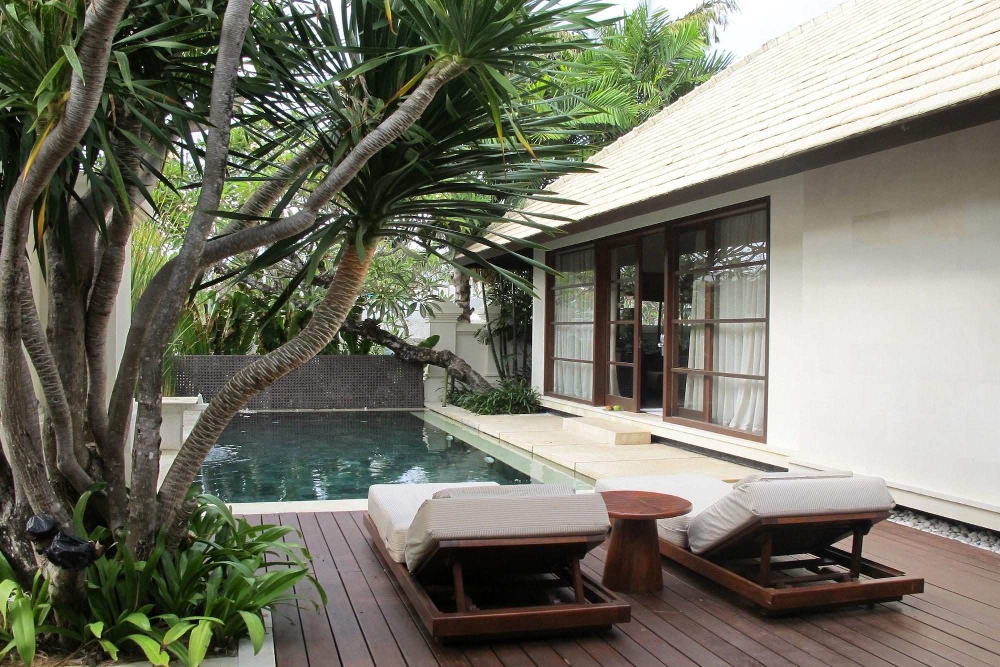 Villa The Royal Santrian