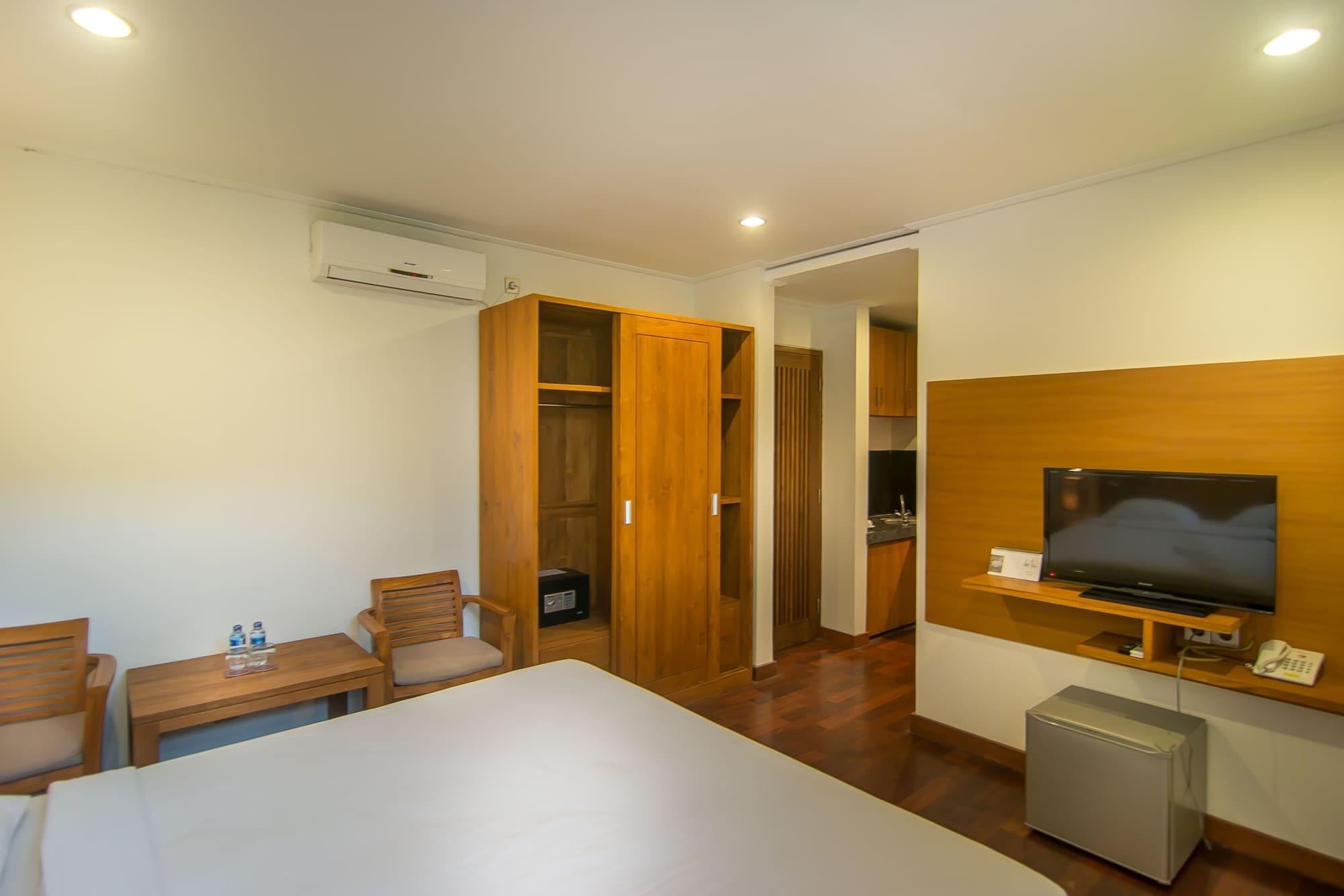 Delu & Holiday park 4*