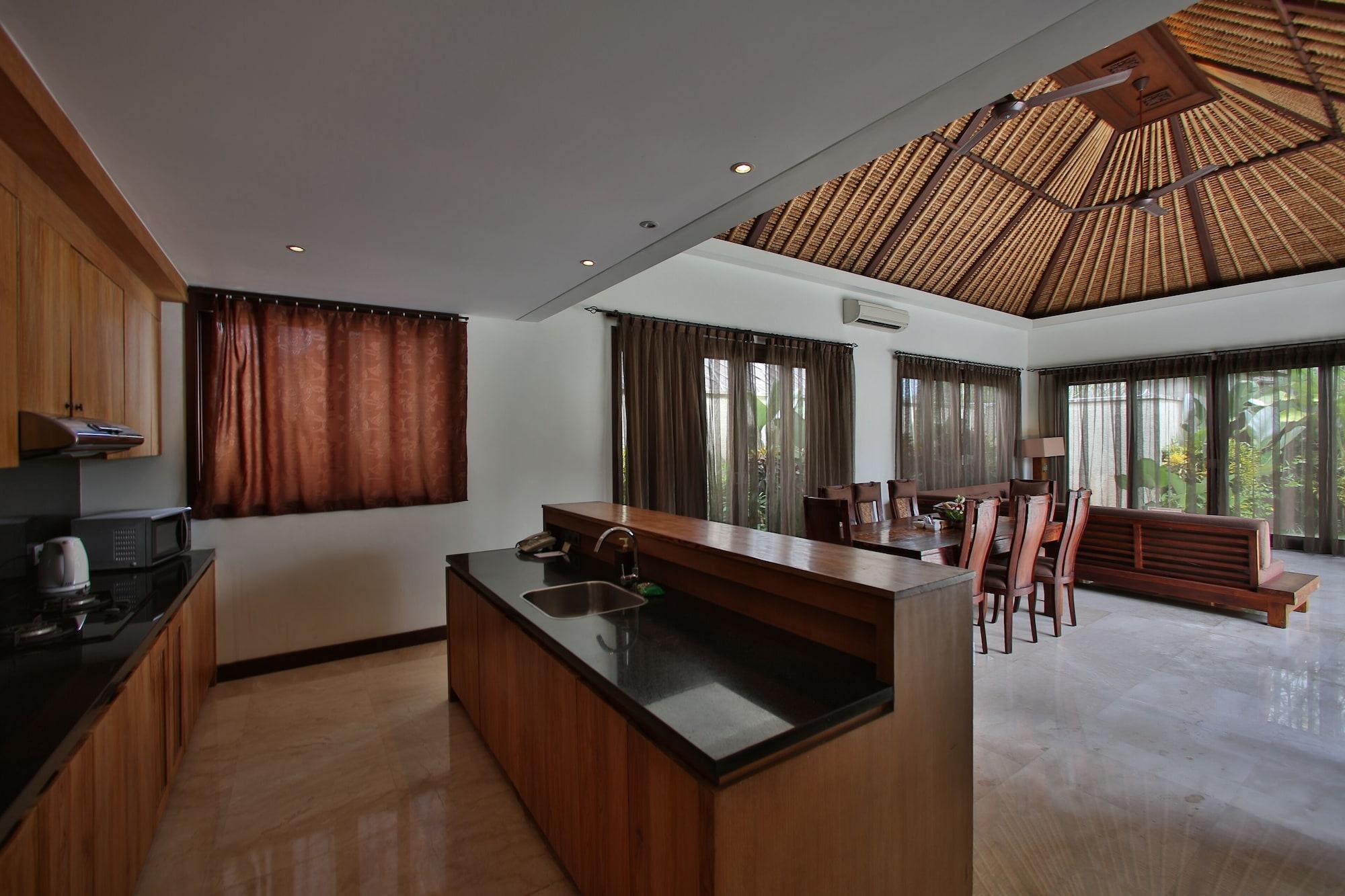 Mahagiri & Dreamland Villa Uluwatu (Bali)