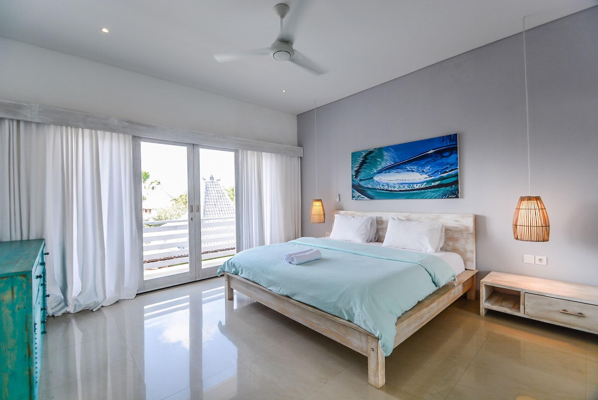 Mahi Mahi & Villa *