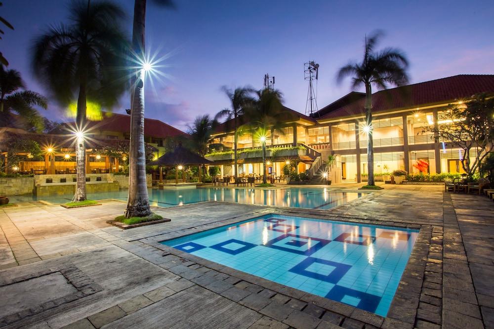 Hotel Plagoo 4*