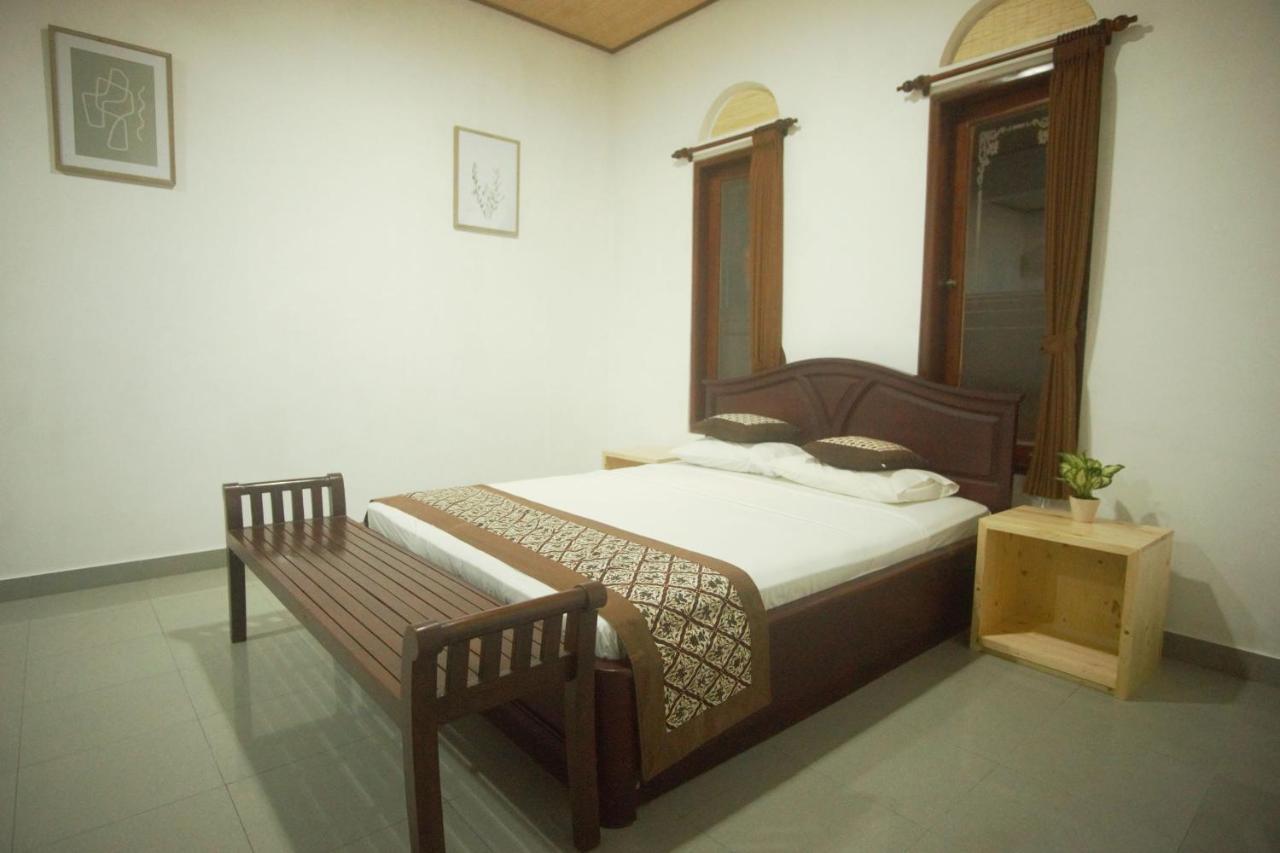 Dream Wisma tamu 3*