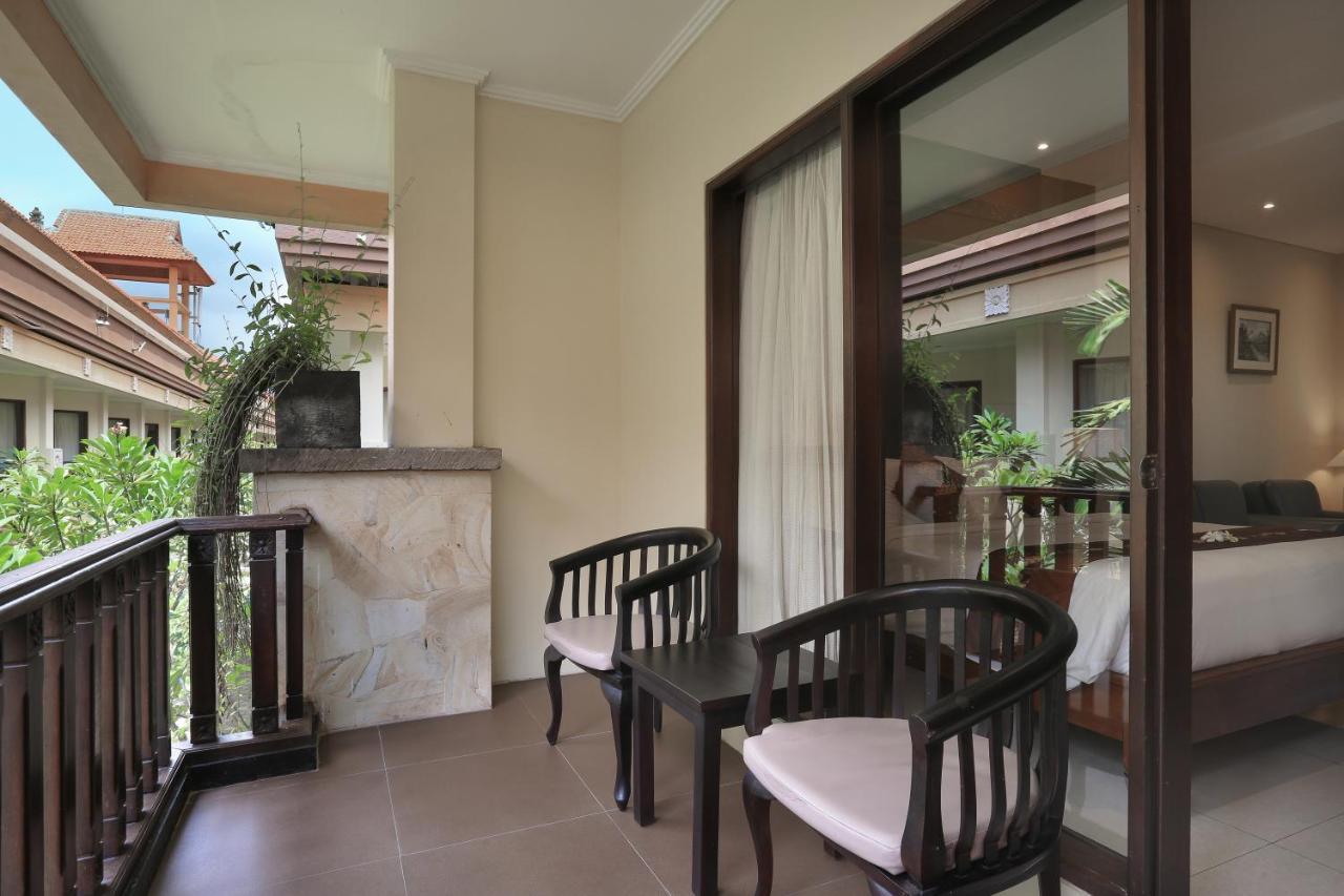 Pelangi Bali & Hotel Seminyak (Bali)