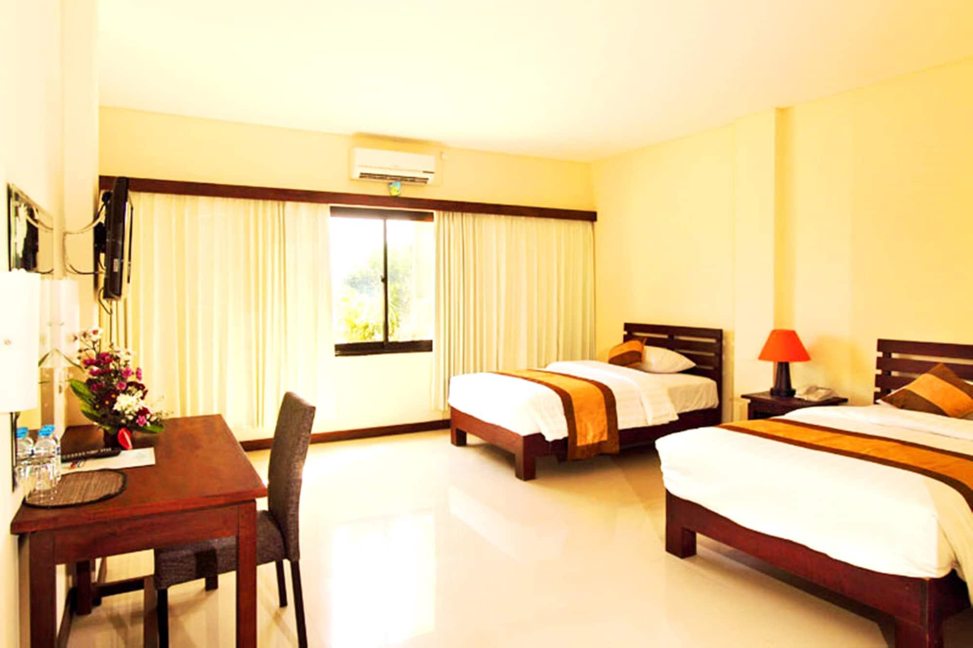 Nirmala Hotel 3*