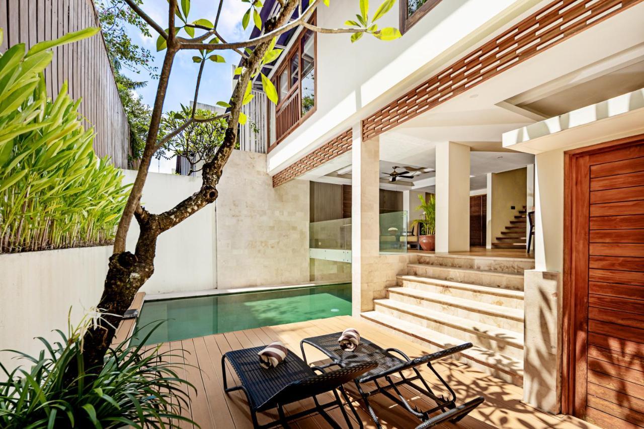 Kayu Raja Villa *