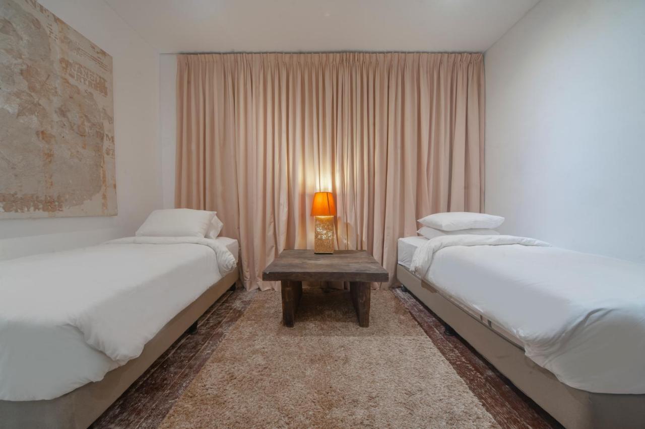 Tides Villa Seminyak (Bali)