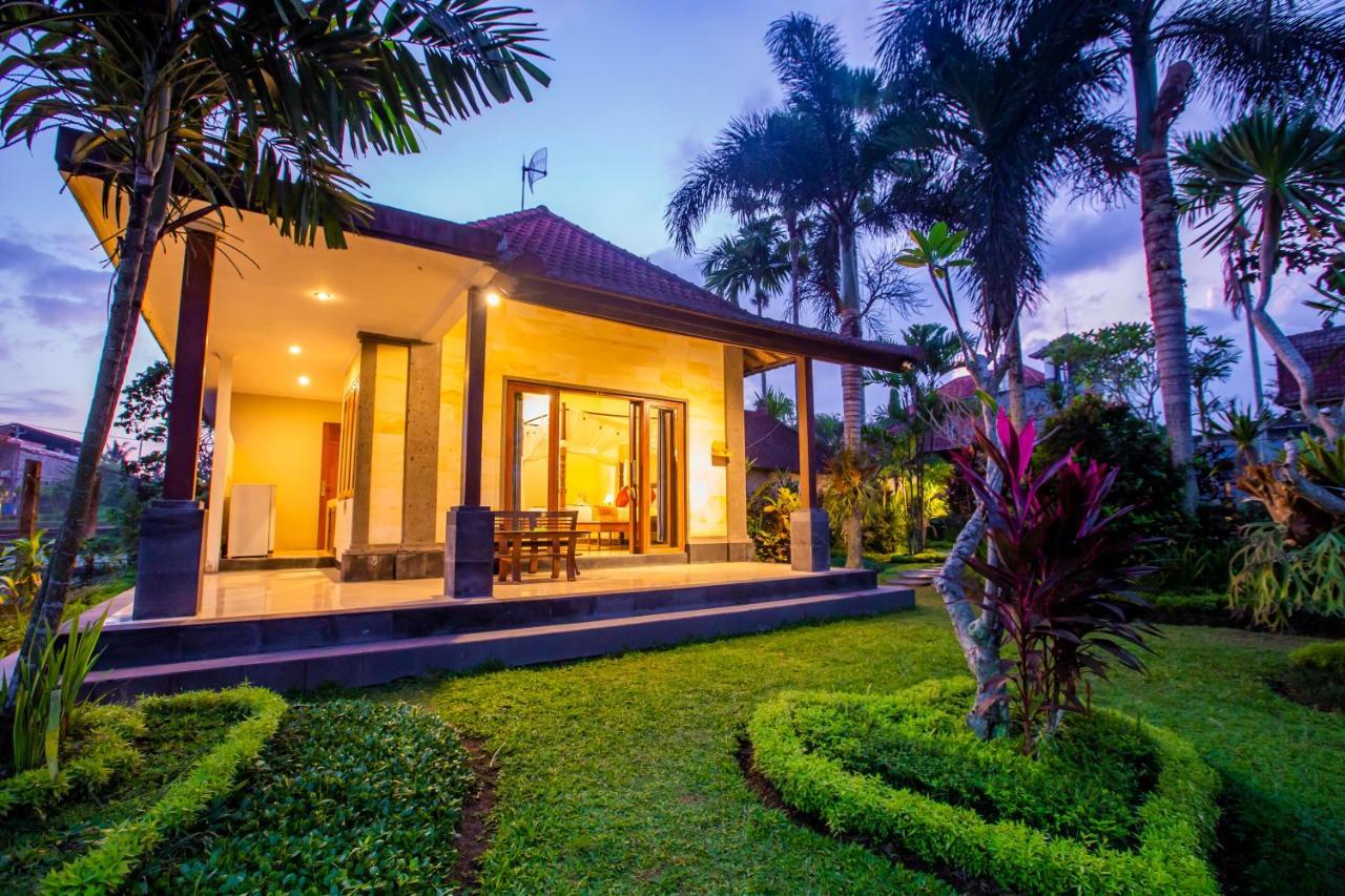 Mandi Ubud (Bali)