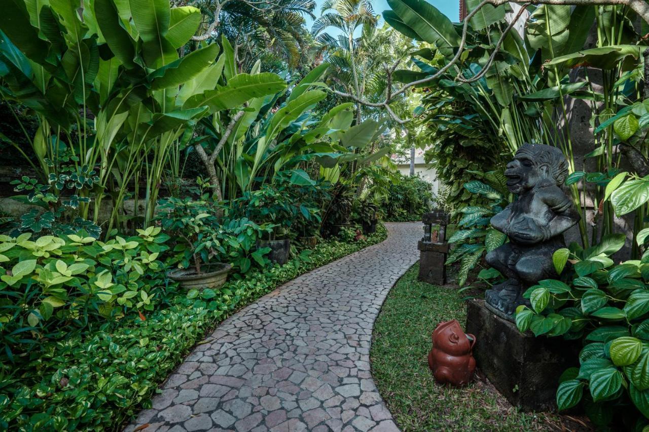 Kumala Pantai Hotel