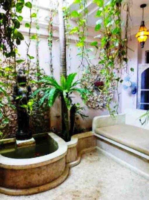 Blue Lagoon 5 Bedrooms * Kuta (Bali)