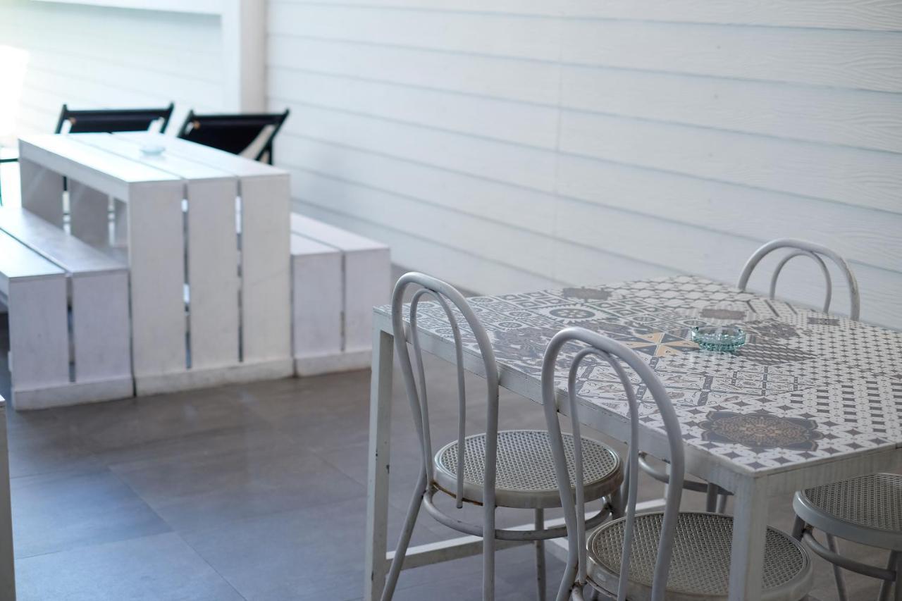 Dip & Doze Living Hostel Canggu (Bali)