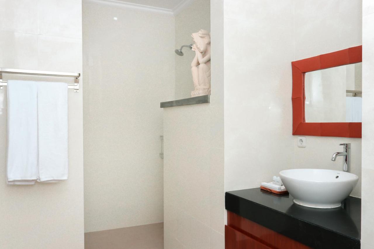 Argya Santi Suite And Villas Hotel 4*