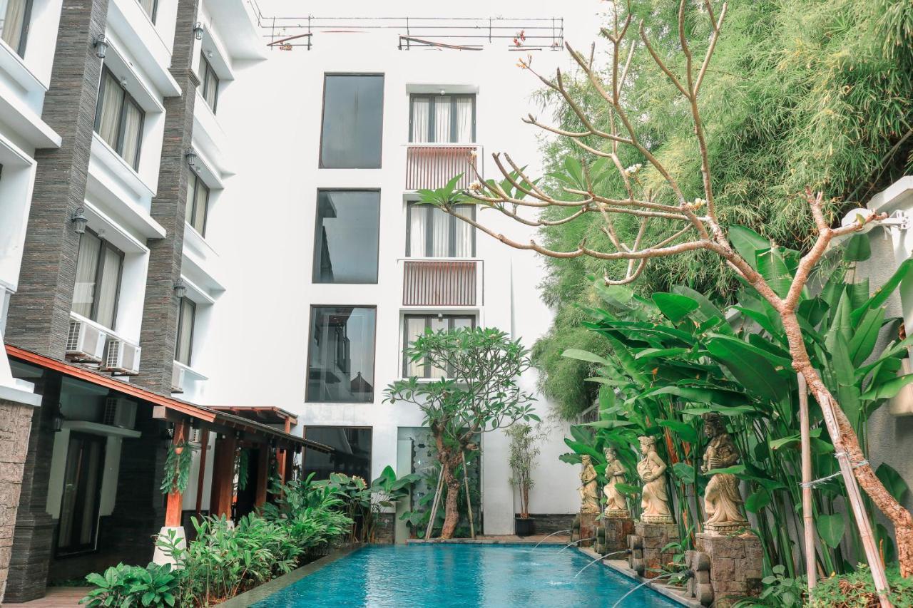 Argya Santi Suite And Villas Hotel