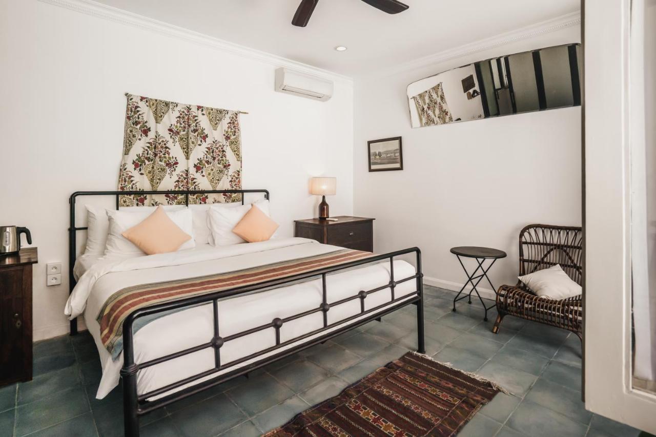 Brown Feather Hotel Seminyak (Bali)