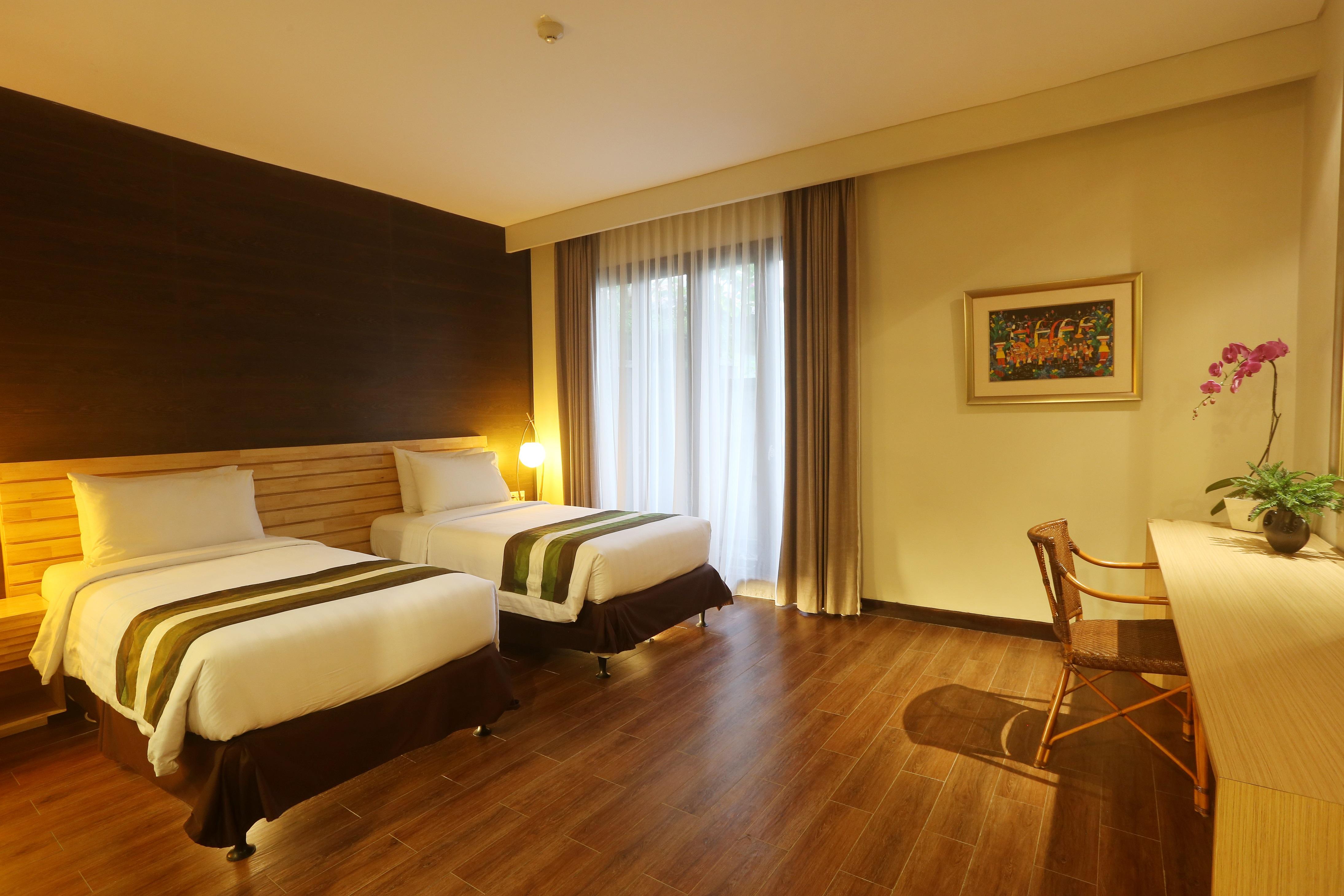 Hotel Grand Whiz Nusa Dua Bali 4*