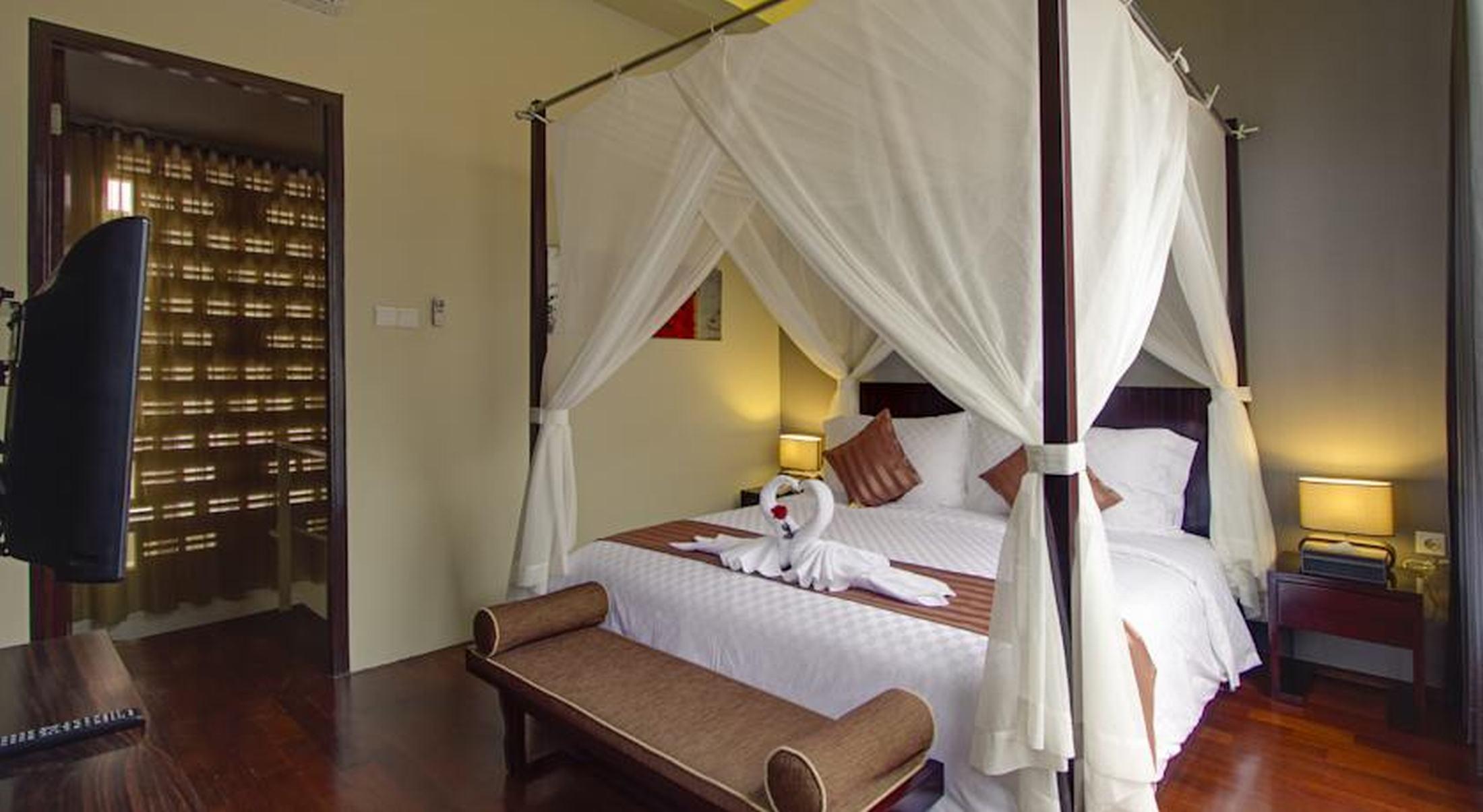 18 Loft At Kuta 4*