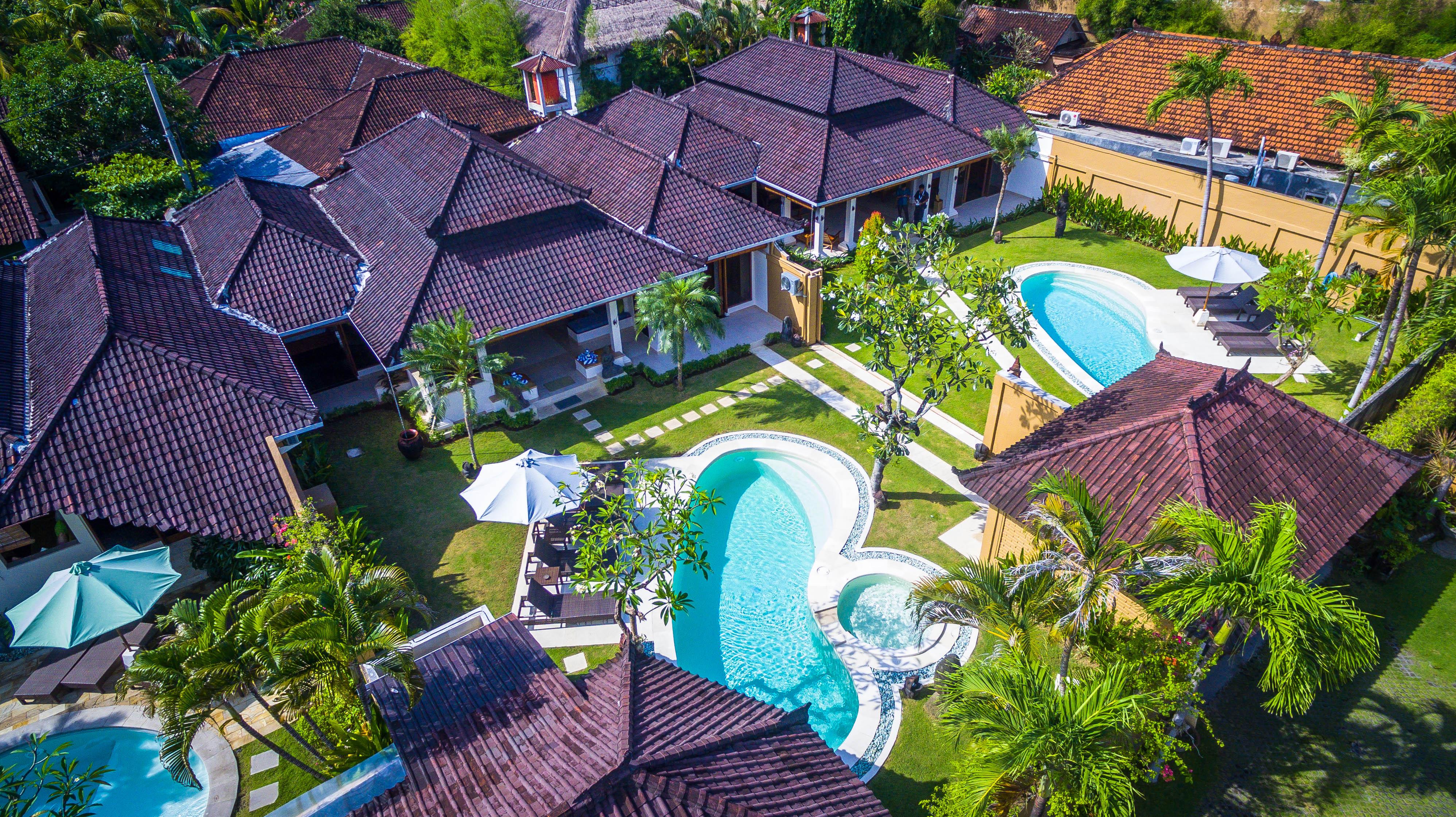Dyana Villa *