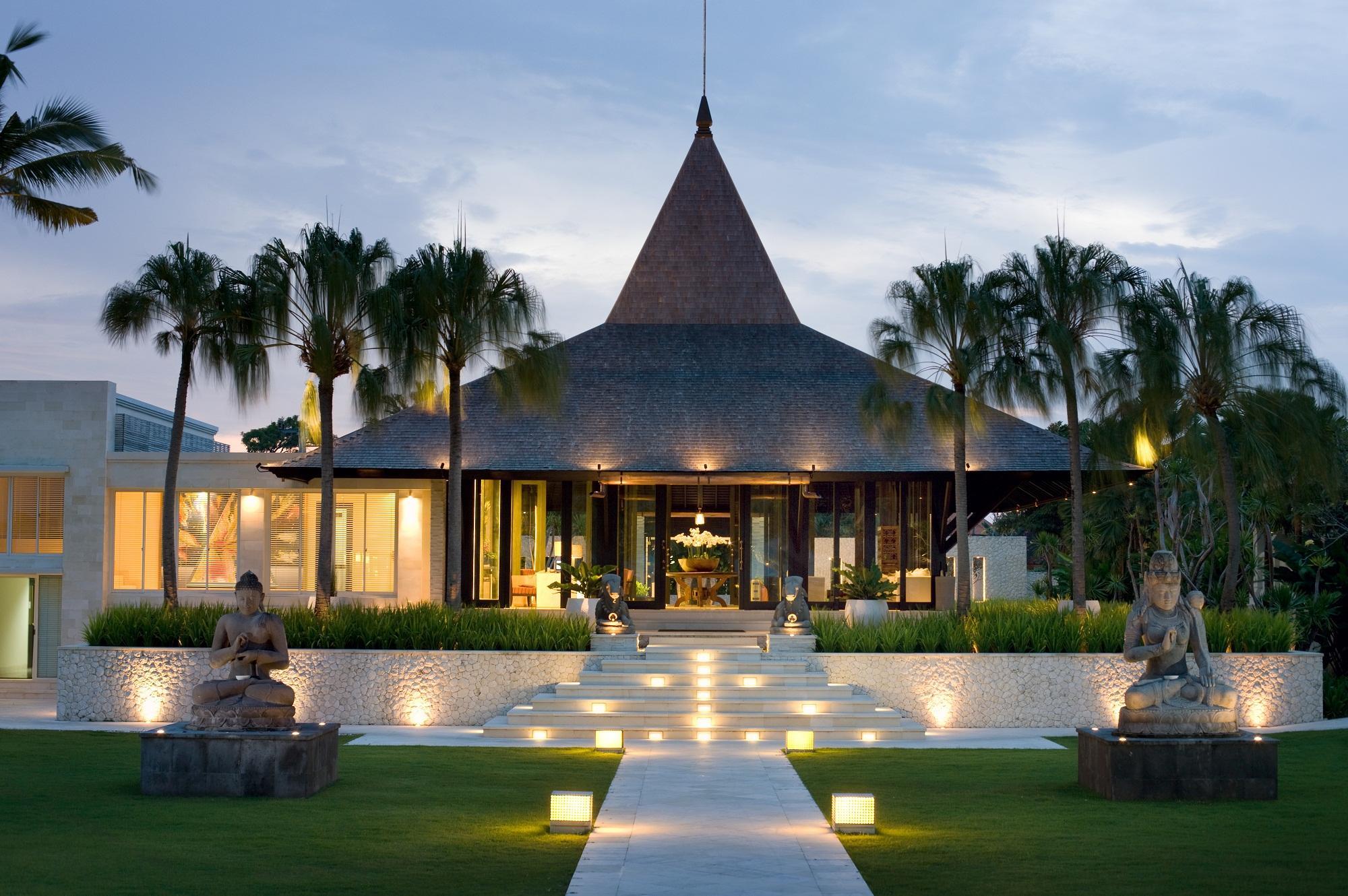Villa The Royal Santrian *