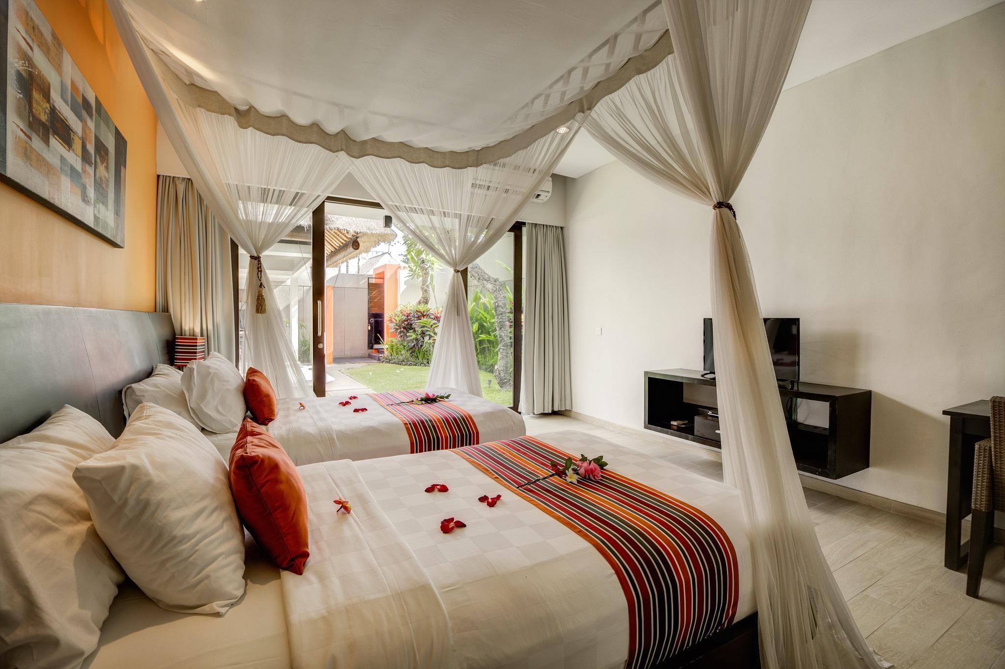 Jerami & Seminyak (Bali)