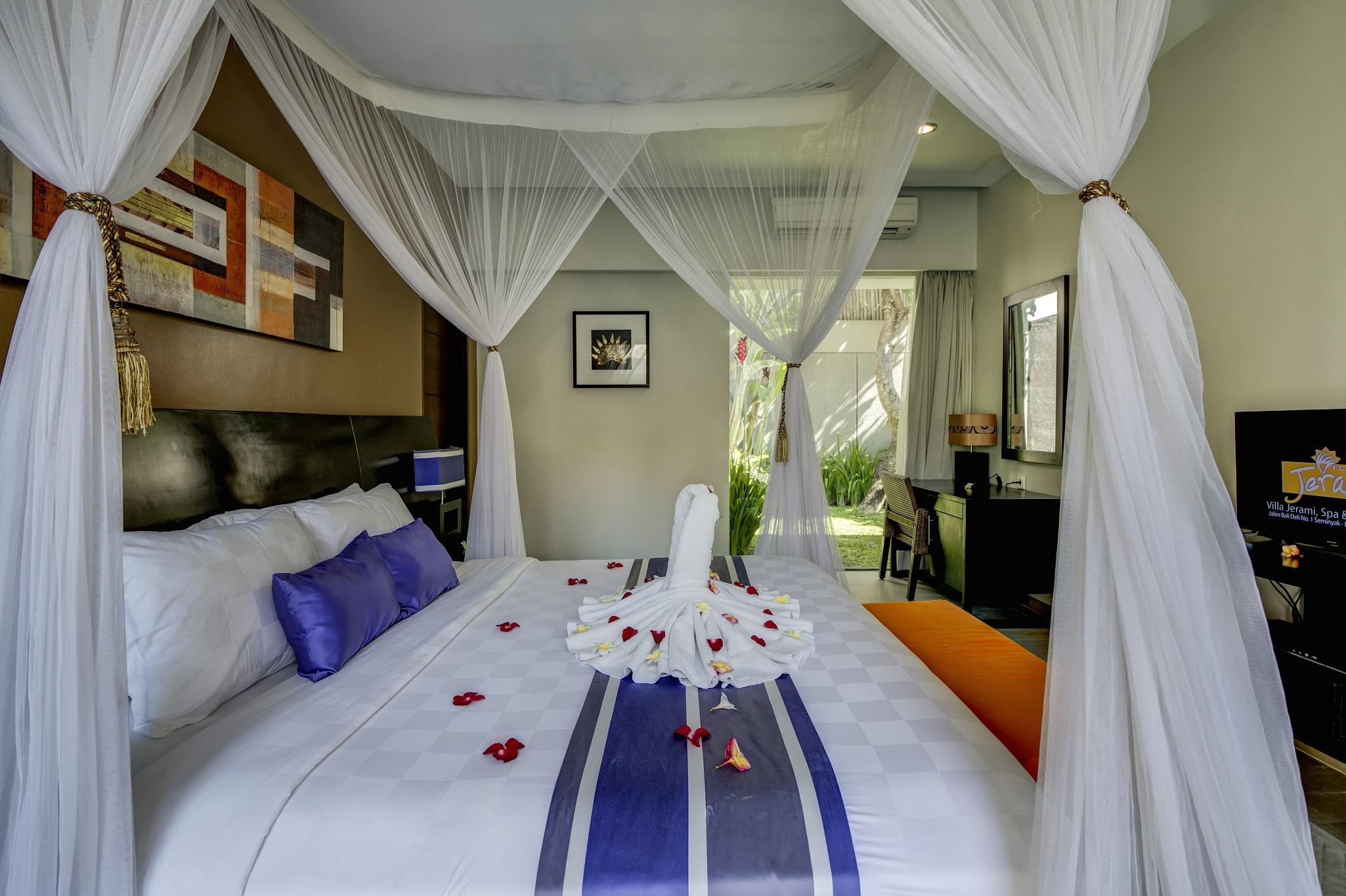Jerami & Seminyak (Bali)