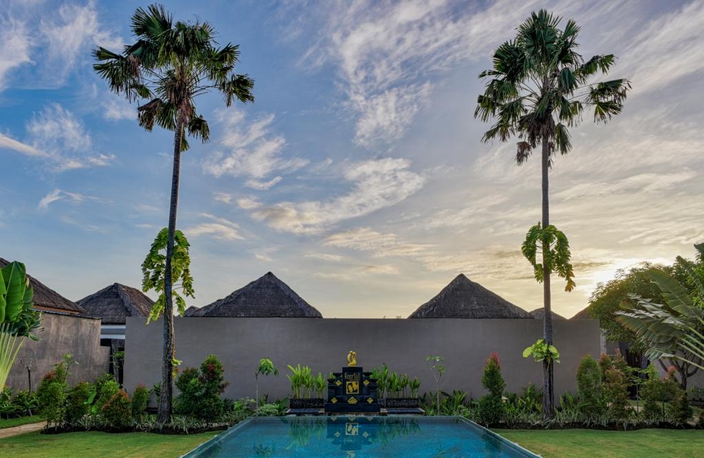 Bali & * Seminyak (Bali)