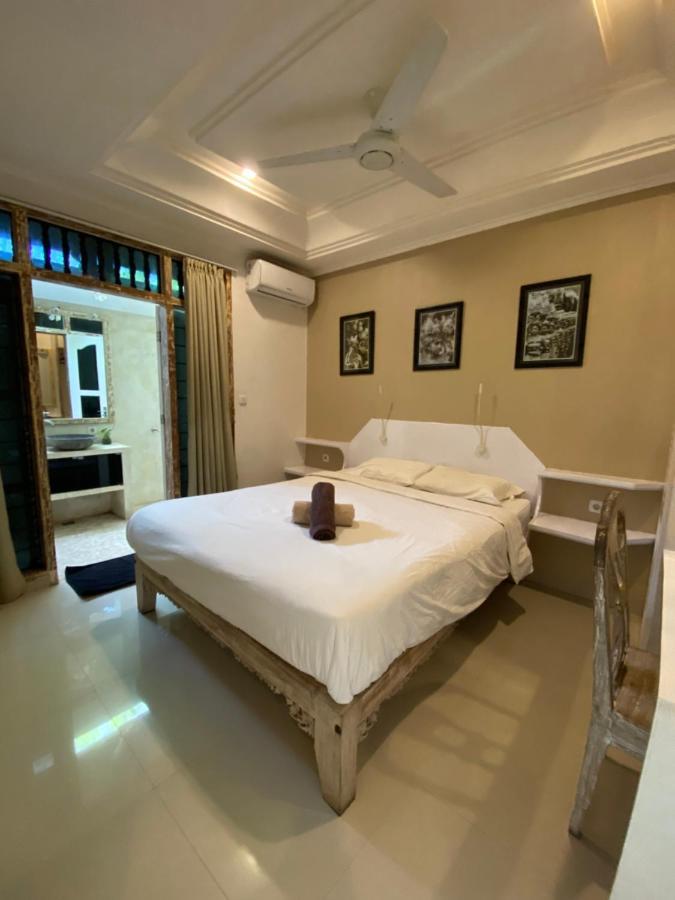 Blue Lagoon 5 Bedrooms