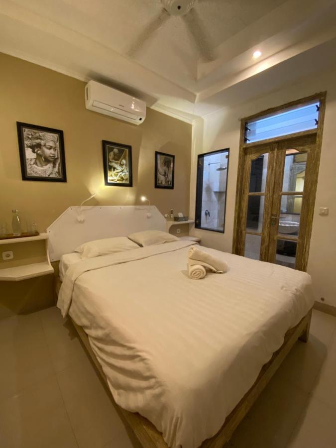 Blue Lagoon 5 Bedrooms *
